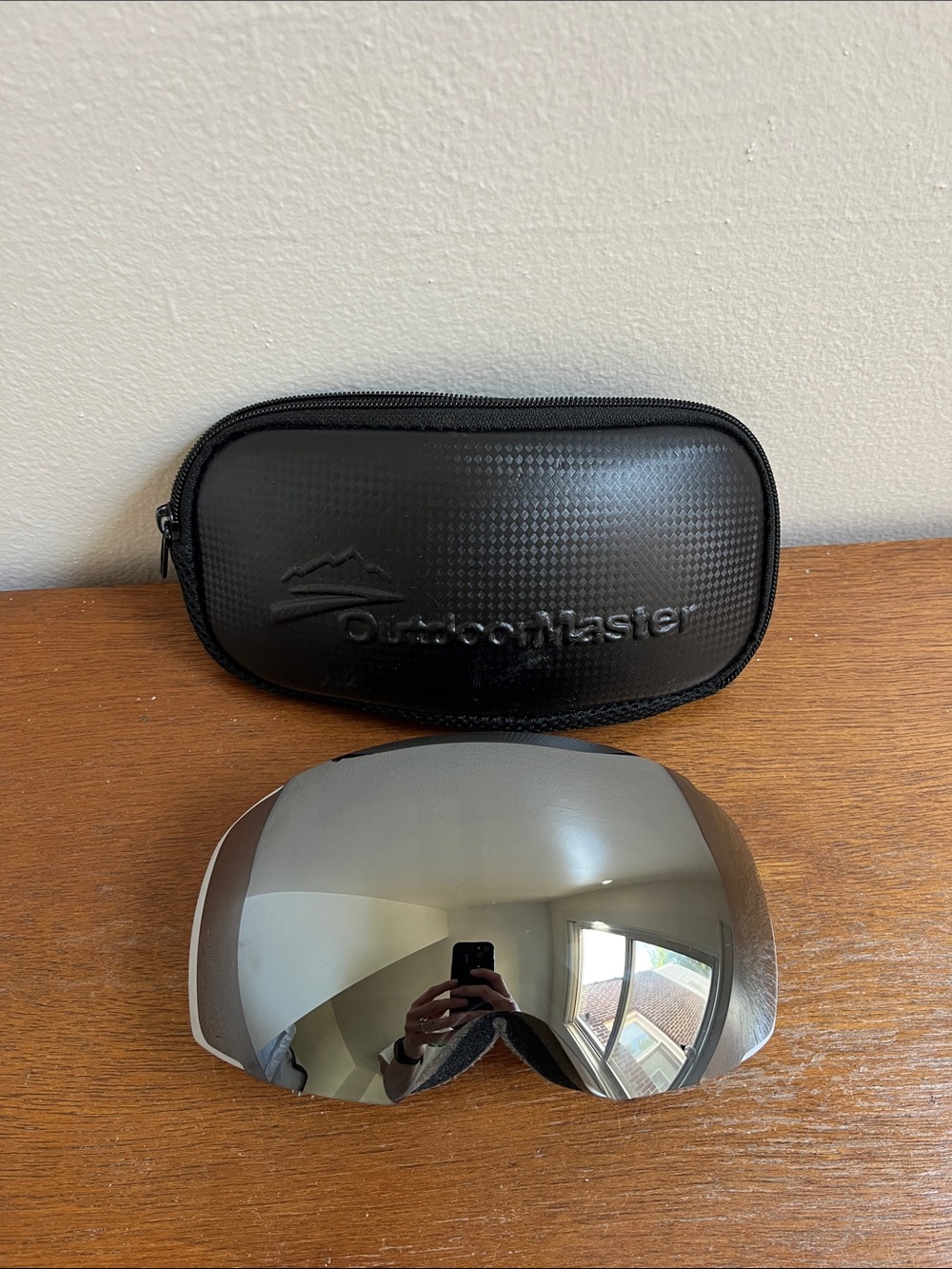 Unisex OutdoorMaster Ski Goggles PRO - Frameless, Interchangeable Lens